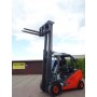 Wozek widłowy Linde H35D-02