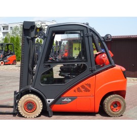 Wózek widłowy Linde H25T-02