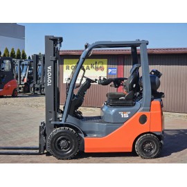 Wózek widłowy Toyota 02-8FGF15