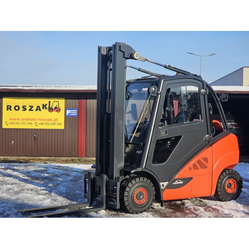 Wózek widłowy Linde H25T-02